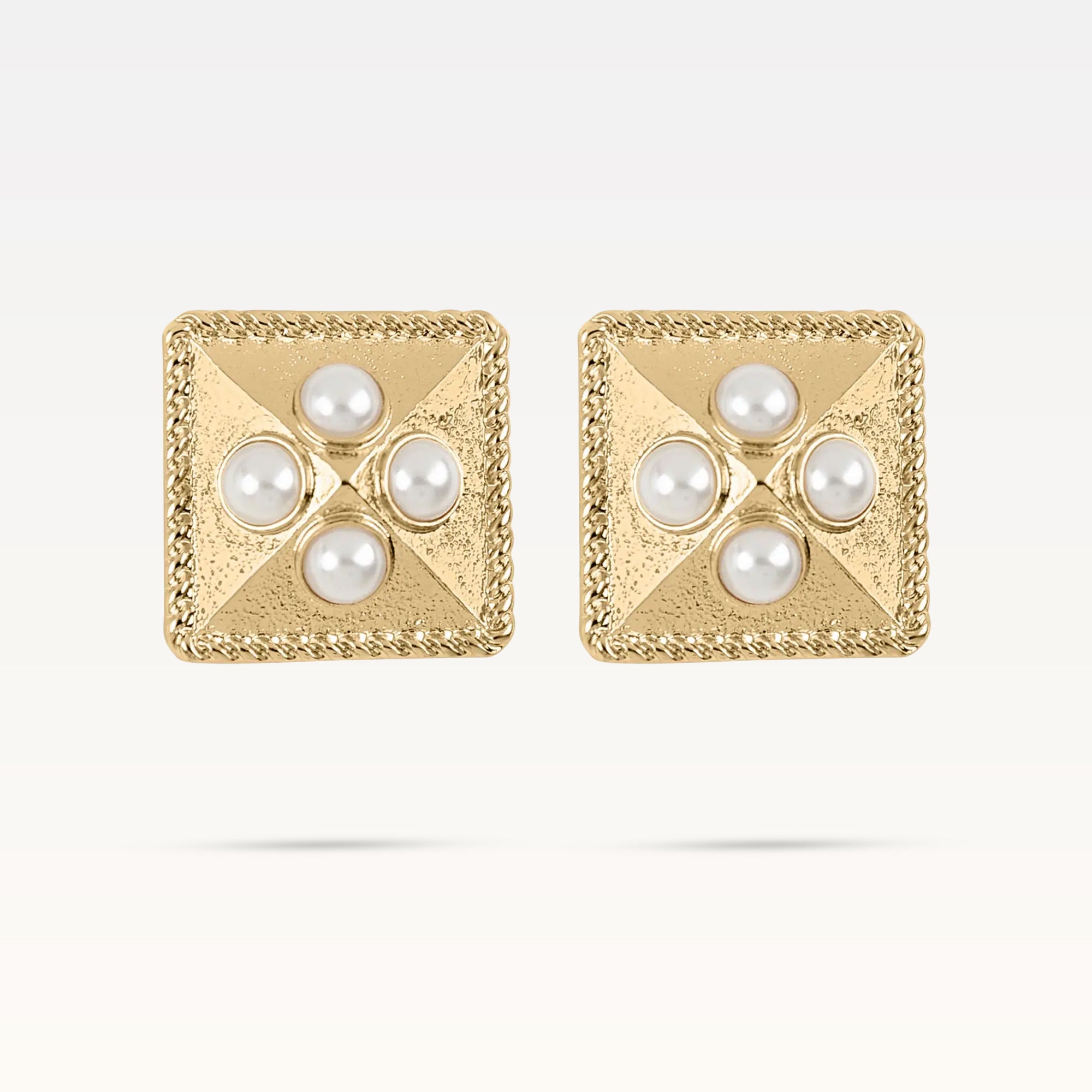 Aretha Pearl Earrings - Gold