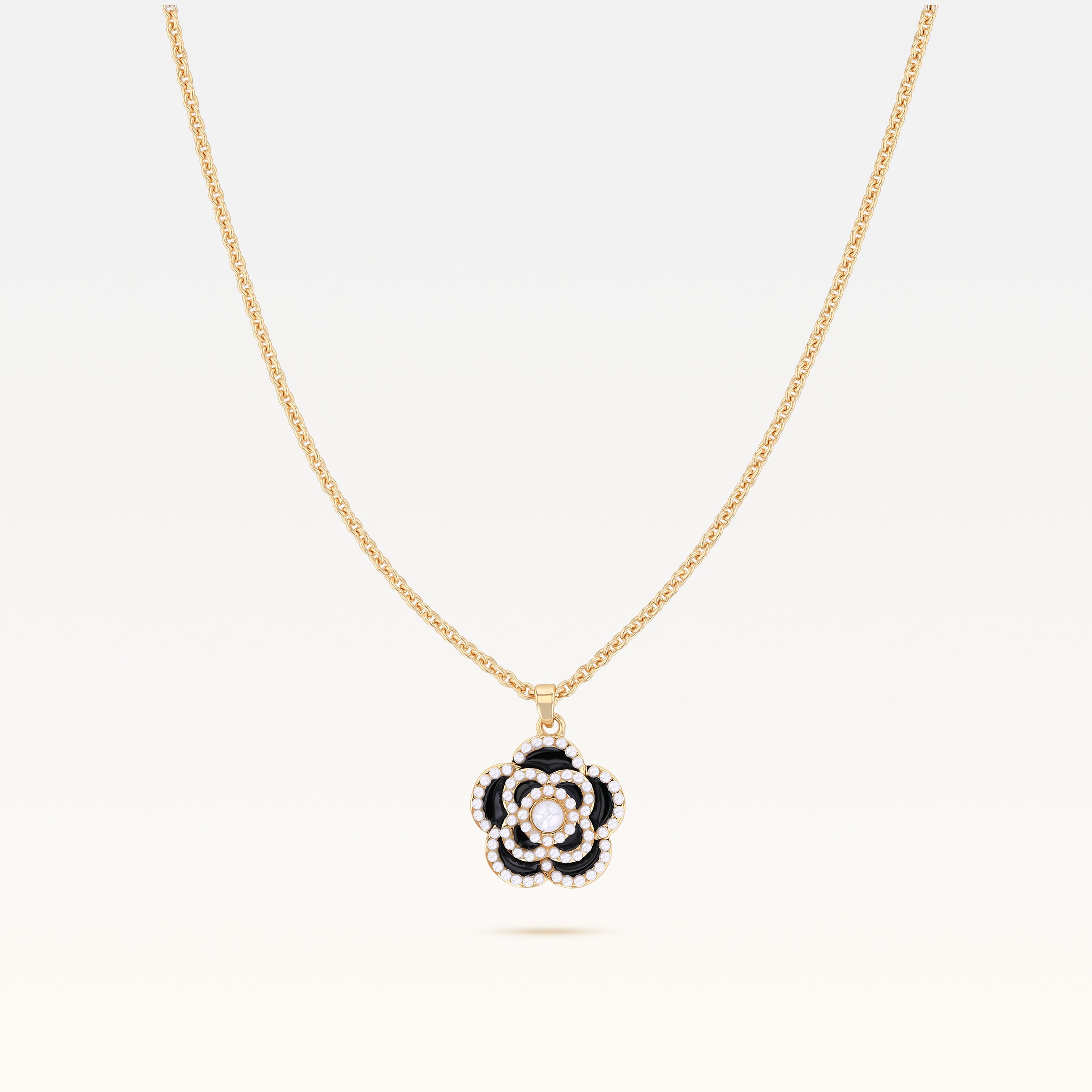 MB Signature Gold-Plated Noir Camélia Pearl Necklace