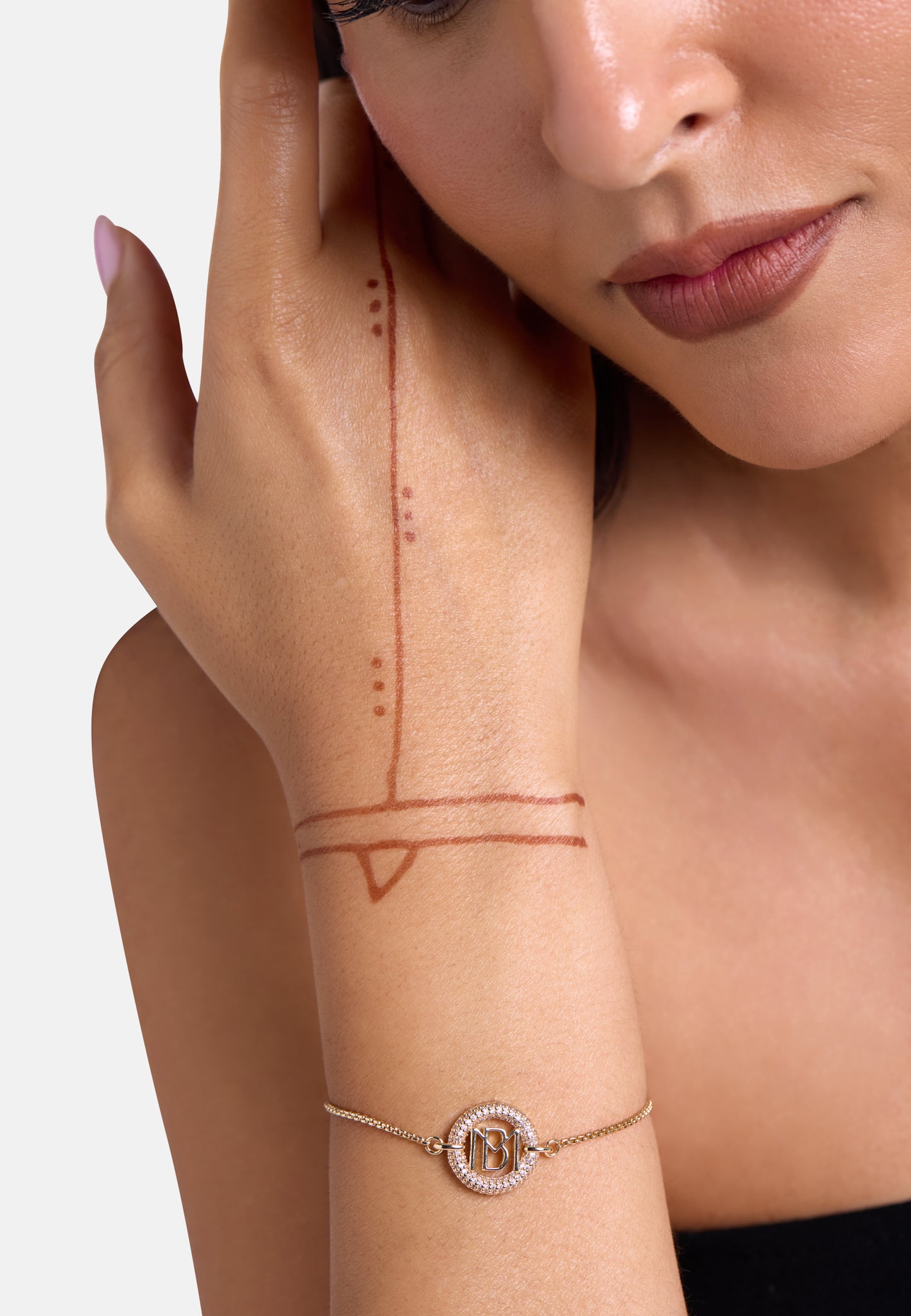 MB Signature Gold Plated Mimi Pendant Bracelet
