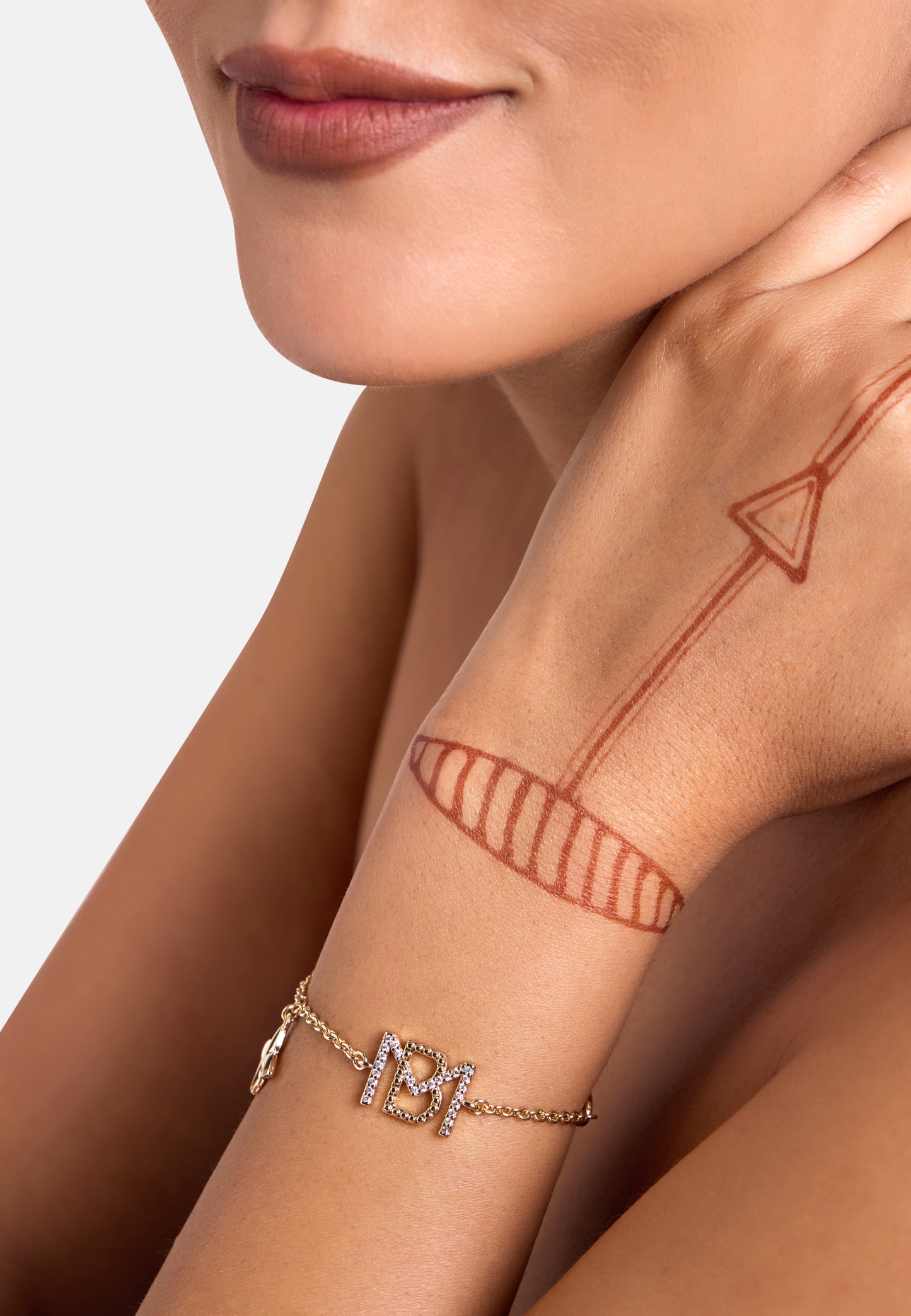 MB Signature Gold Plated Étoile Bracelet