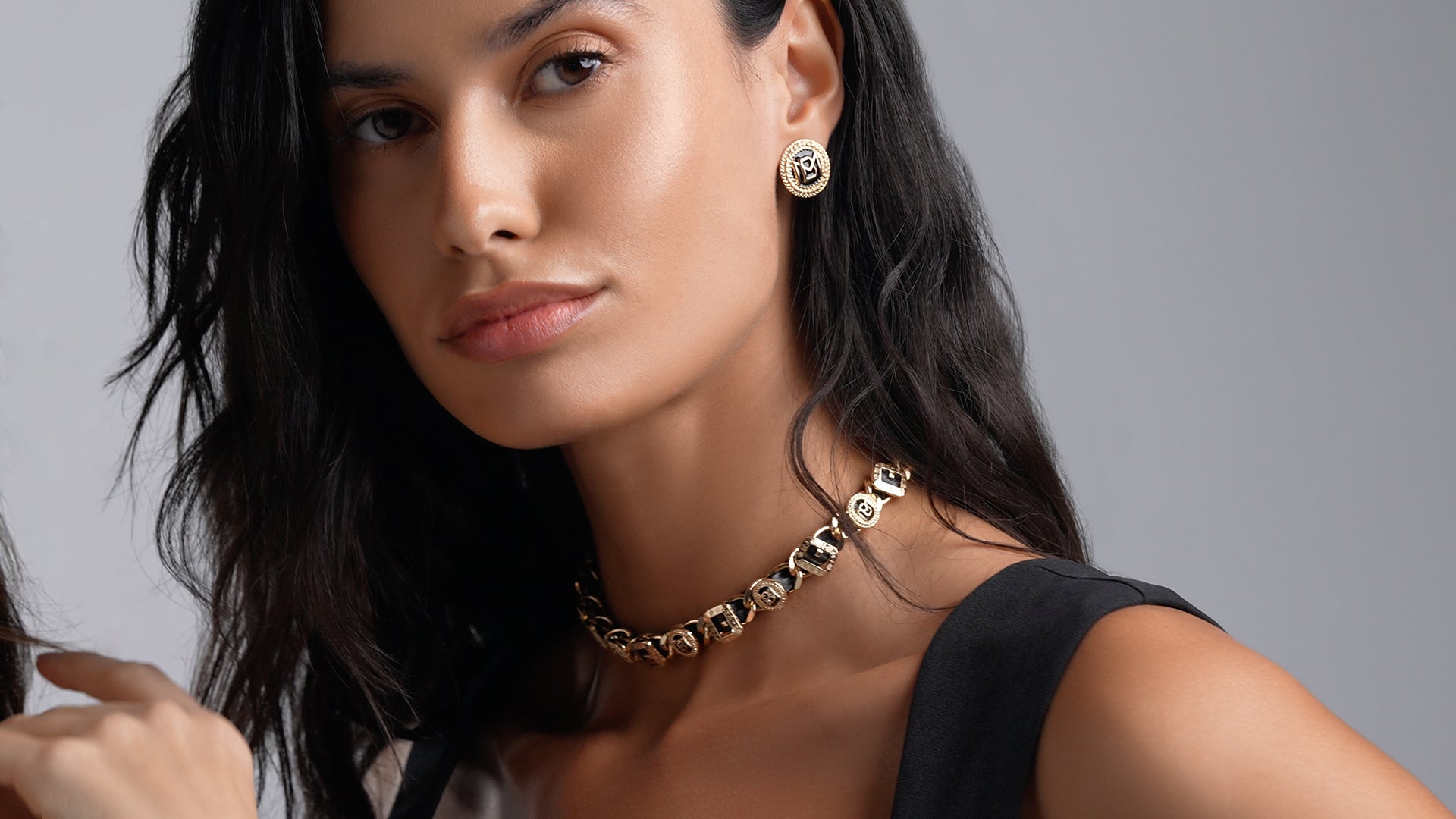 files/margot-bardot-jewellery-fashion-mb-signature-collection-luxury-designs_ebf97e87-a987-45be-9c1d-11388250b767.jpg