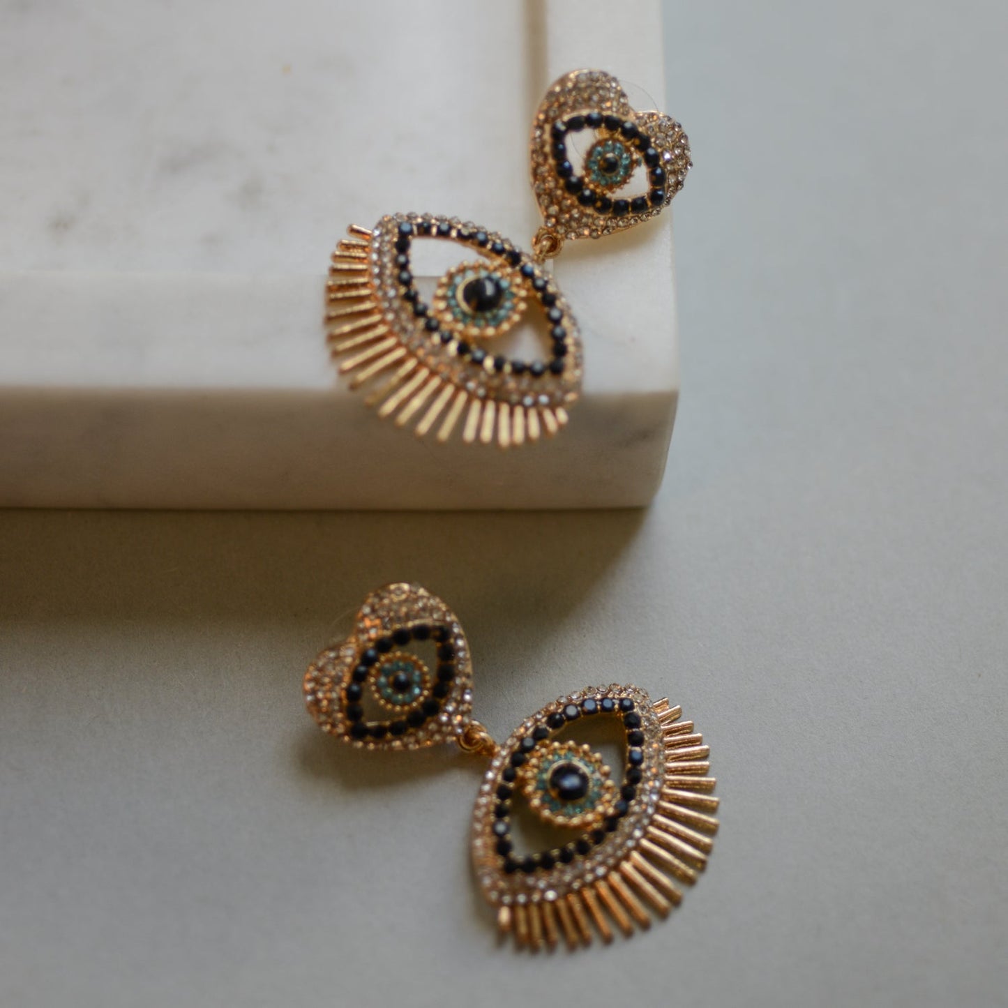 Mae Eye Earrings - Gold