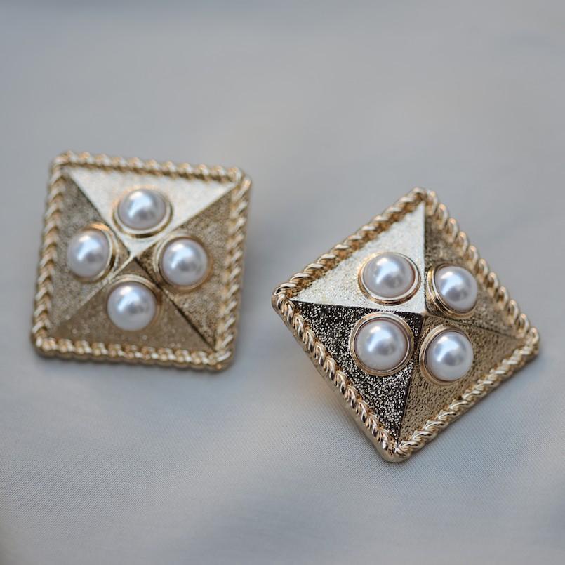 Aretha Earrings - Gold Margot Bardot