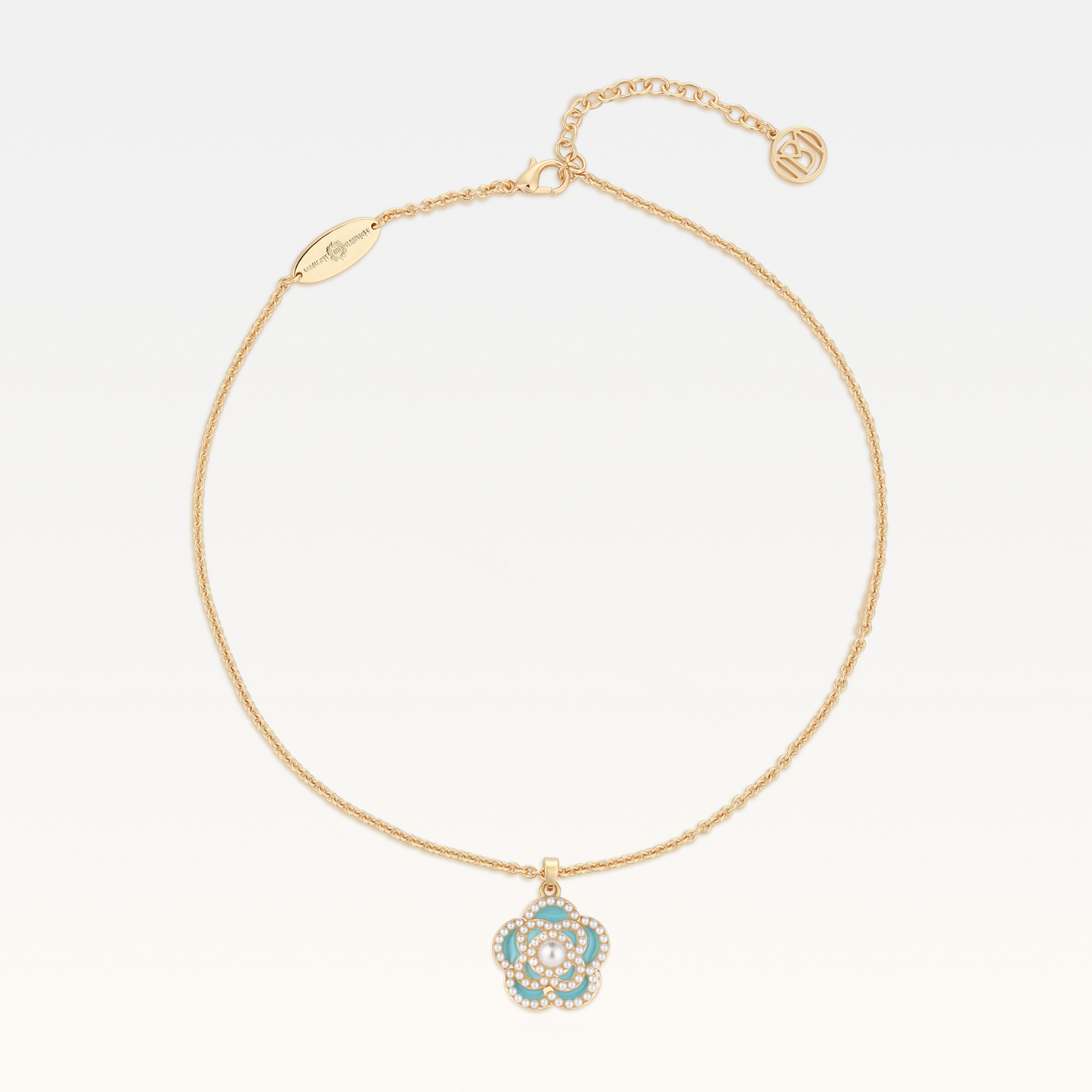 MB Signature Gold-Plated Azure Breeze Camélia Pearl Necklace