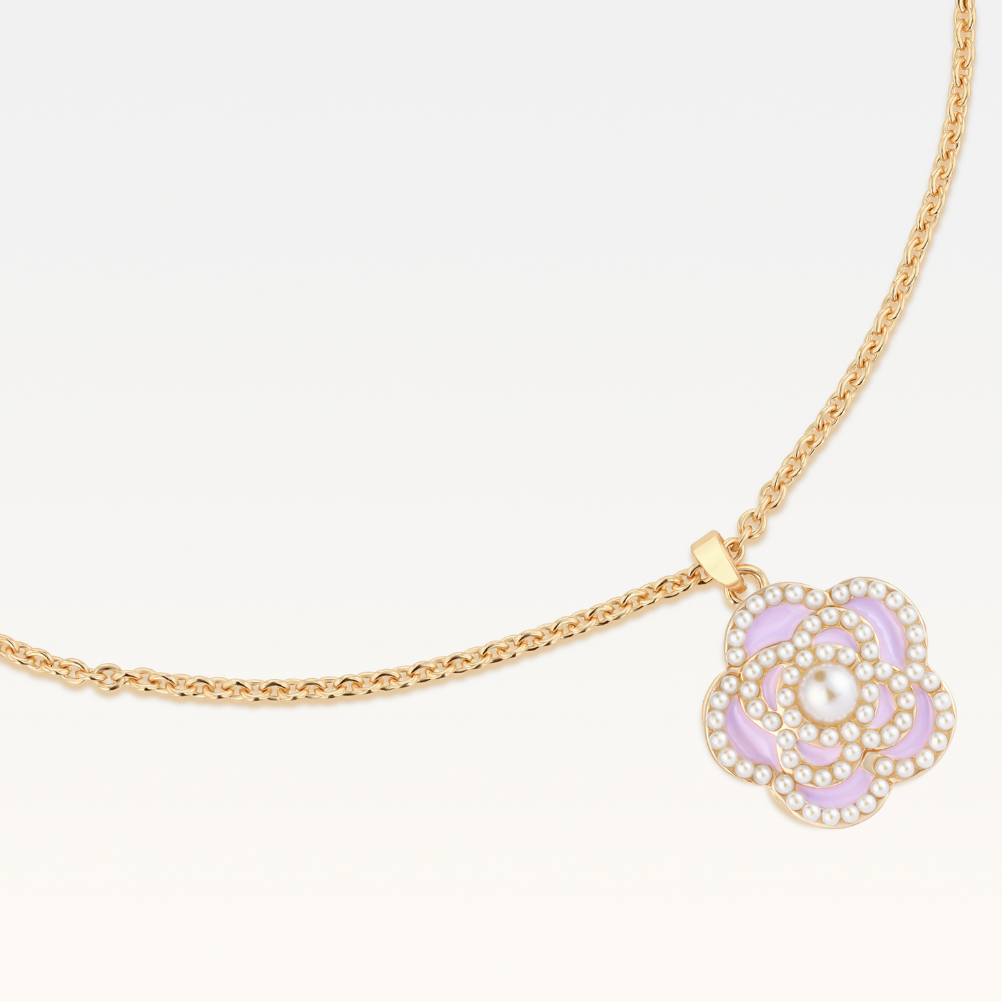 MB Signature Gold-Plated Lavender Mist Camélia Pearl Necklace