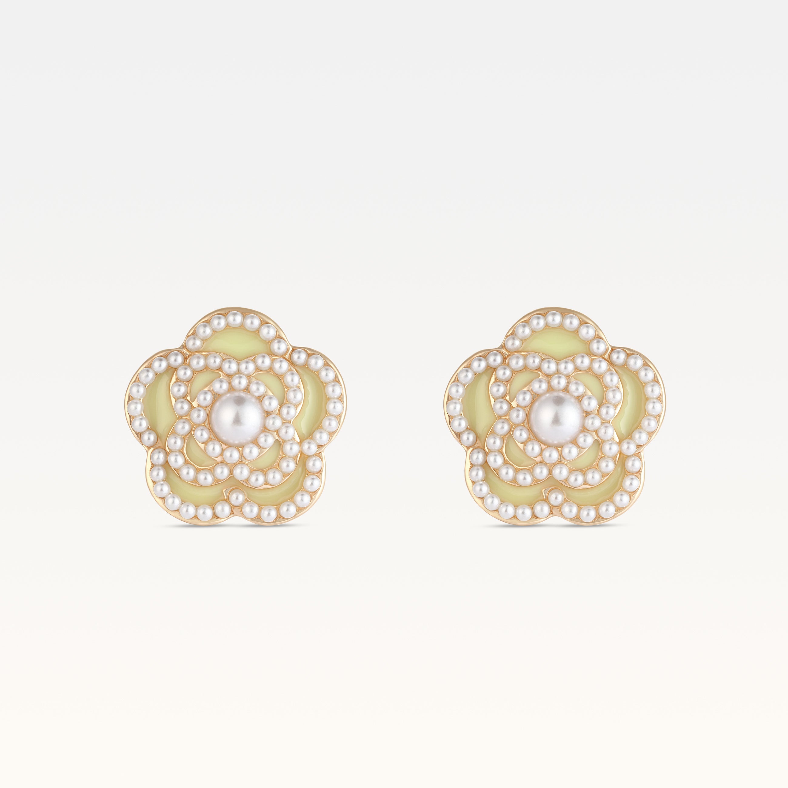 MB Côte d'Azur Gold-Plated Peach Nude Camélia Earrings