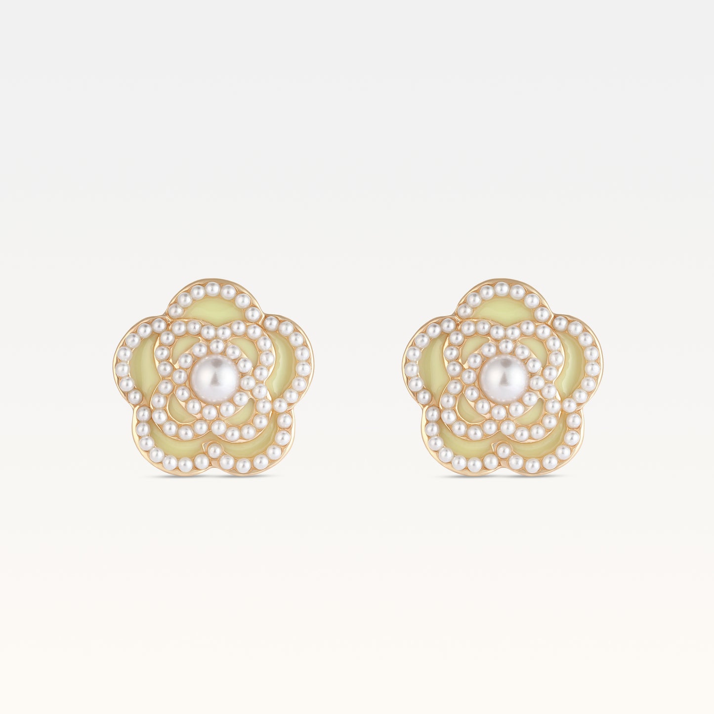 MB Côte d'Azur Gold-Plated Peach Nude Camélia Earrings