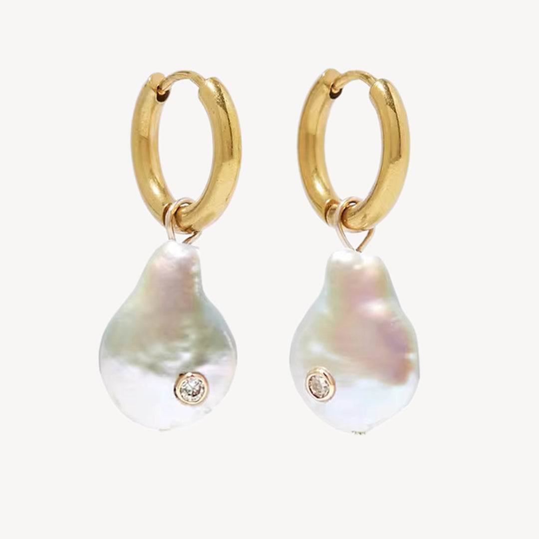 Ara Pearl Earrings - Gold