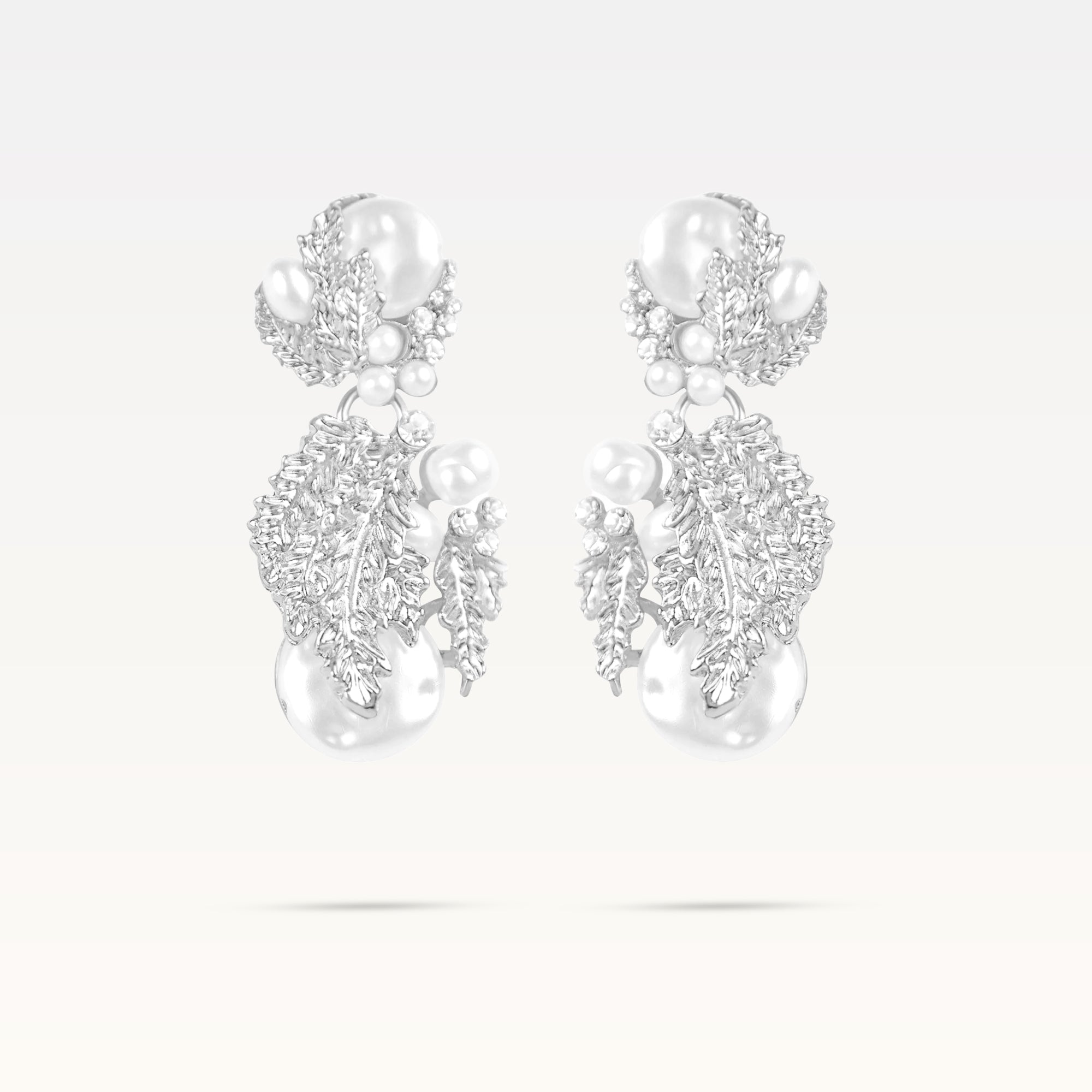 Arta Pearl Earrings - Silver