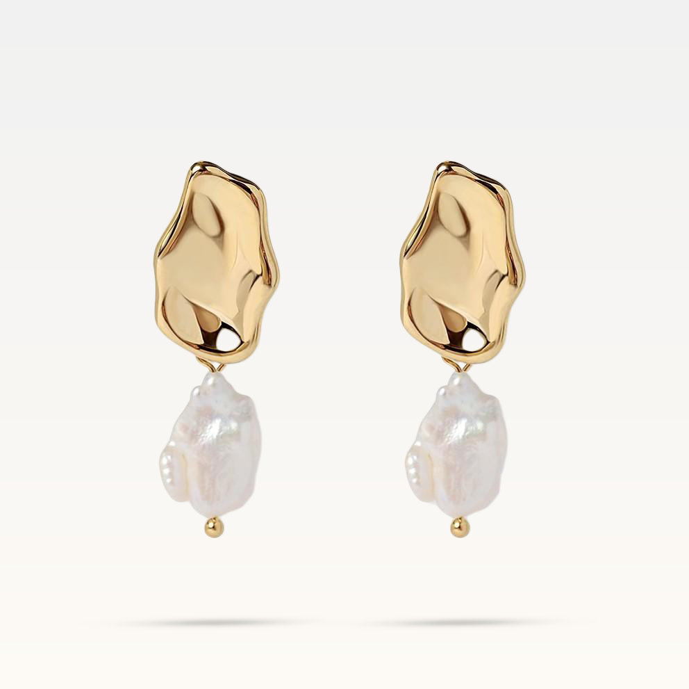 Lucy Earrings - Gold