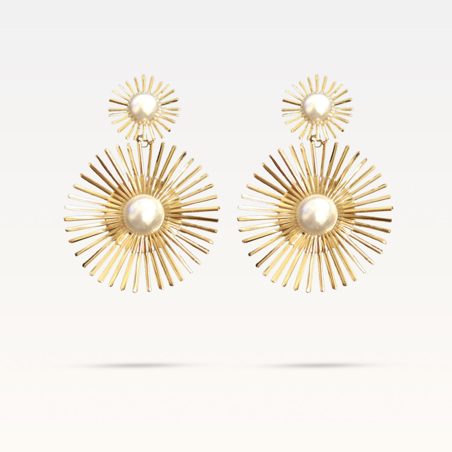 Freya Pearl Earrings - Gold