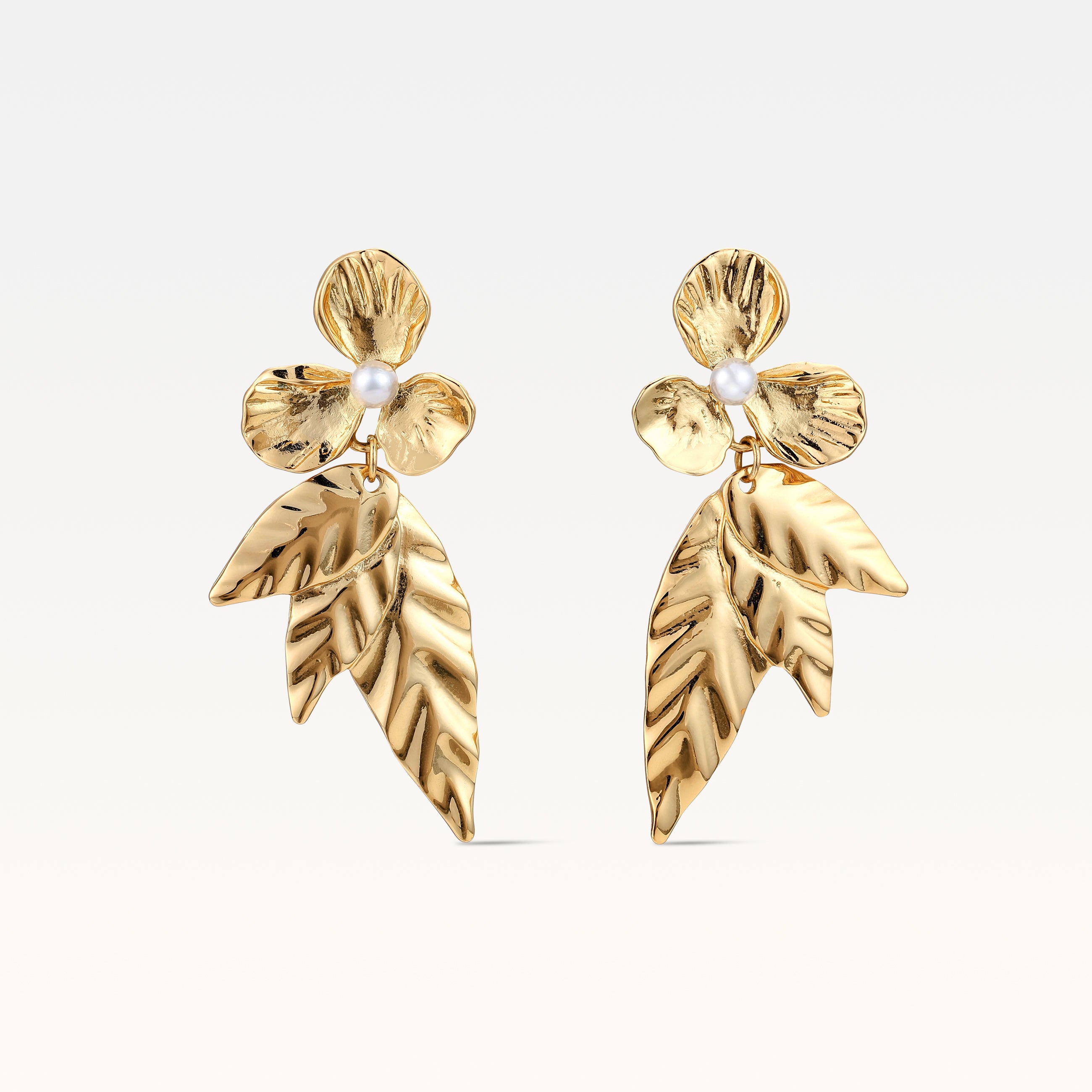 MB Aurora Gold-Plated Flower Earrings