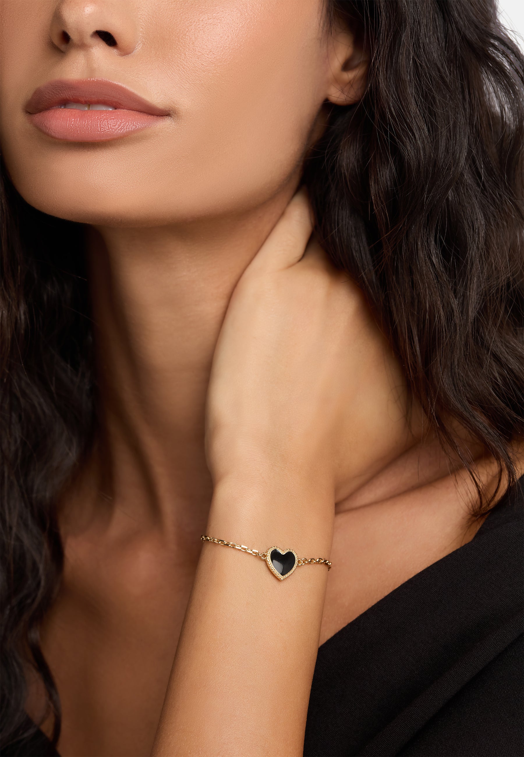 MB Maeva Gold-Plated Black Heart Bracelet