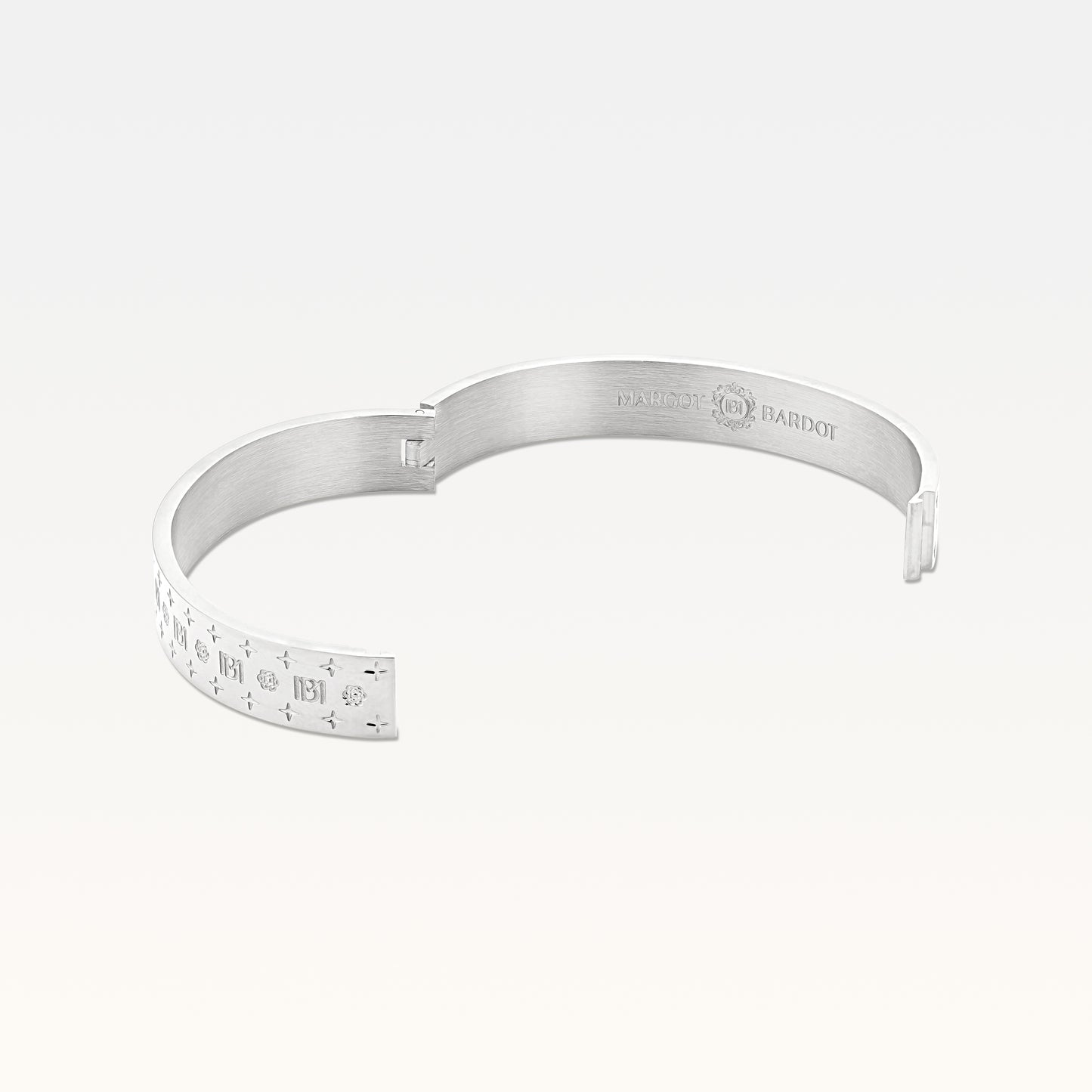 MB Signature Classic Silver-Plated Bangle