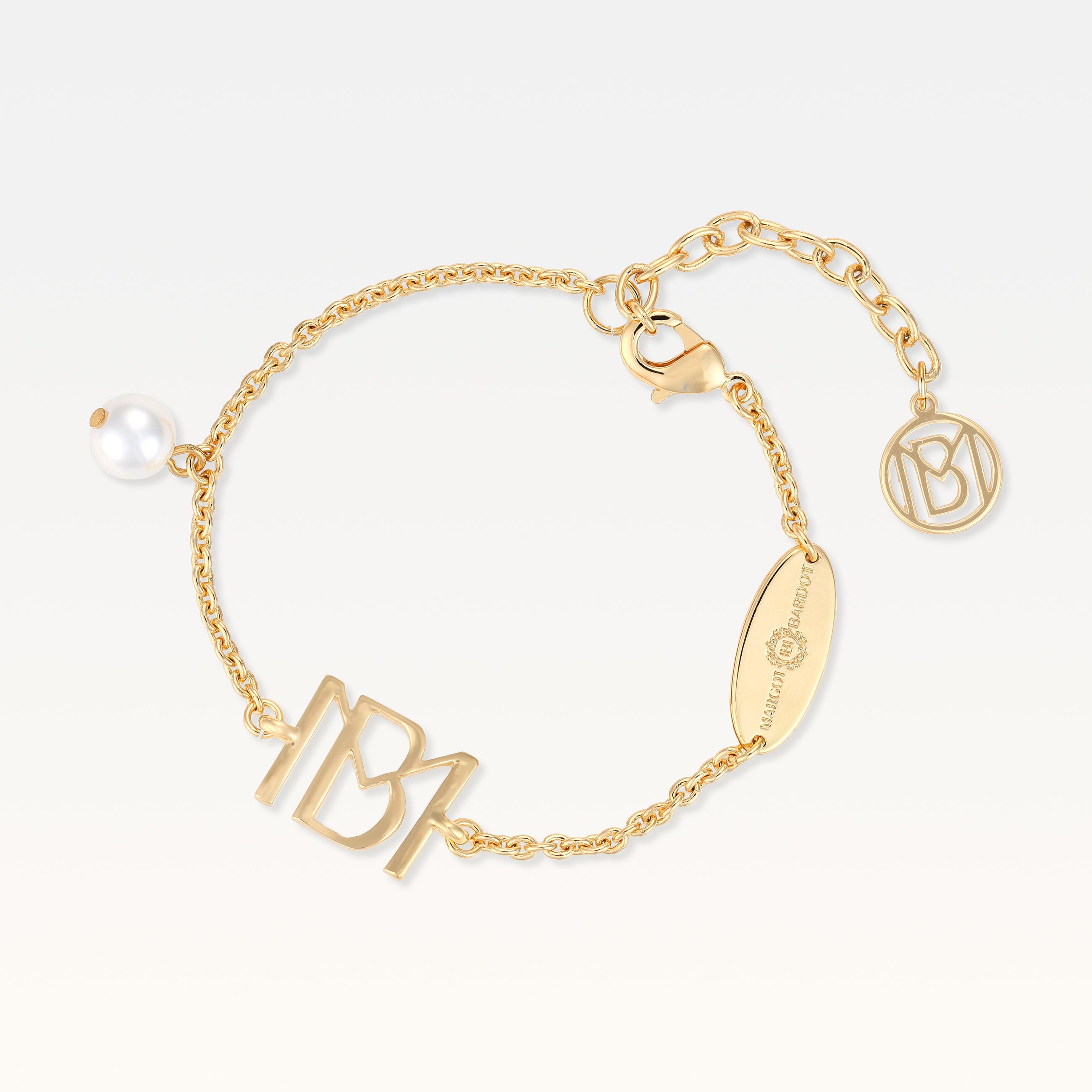 MB Signature Gold-Plated Pearl Bracelet