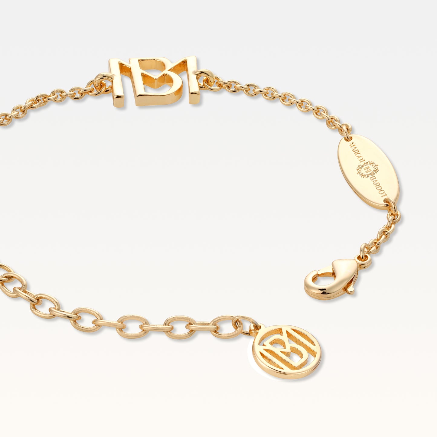 MB Signature Gold-Plated Pearl Bracelet