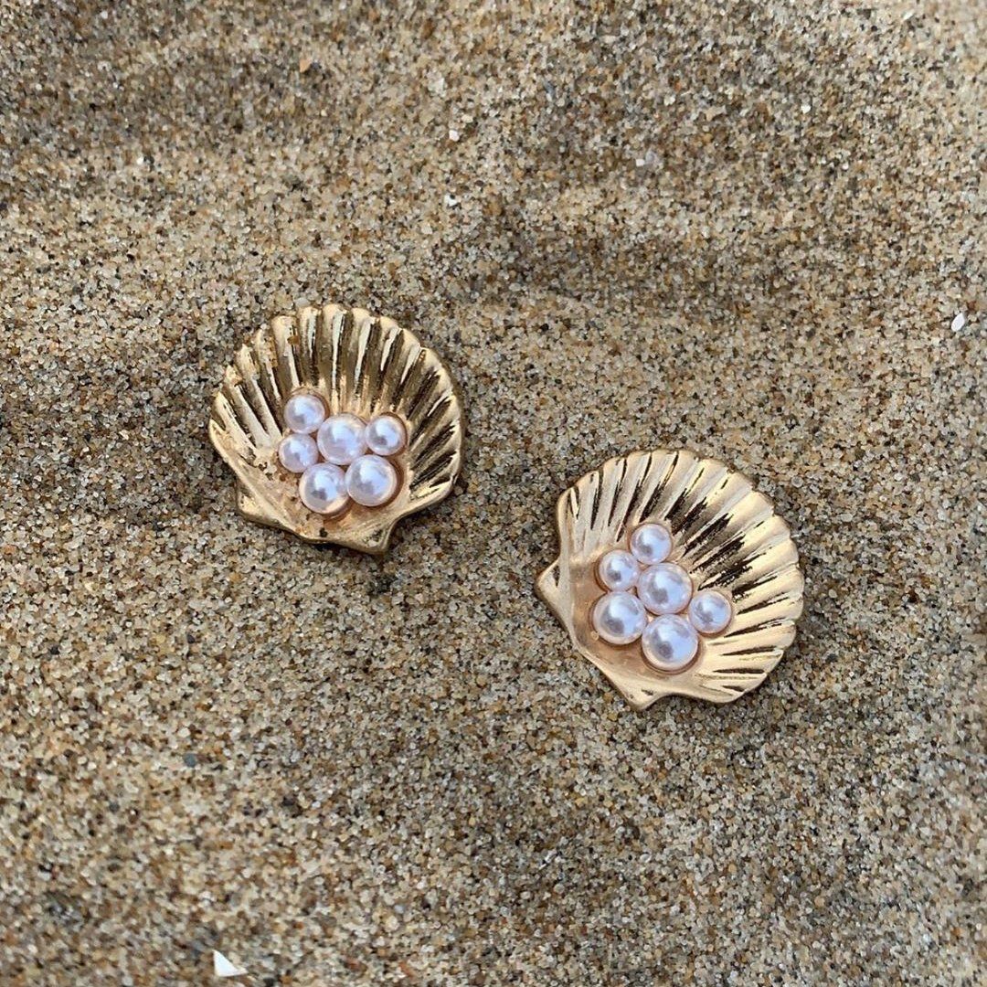 Attina Earrings - Gold Margot Bardot