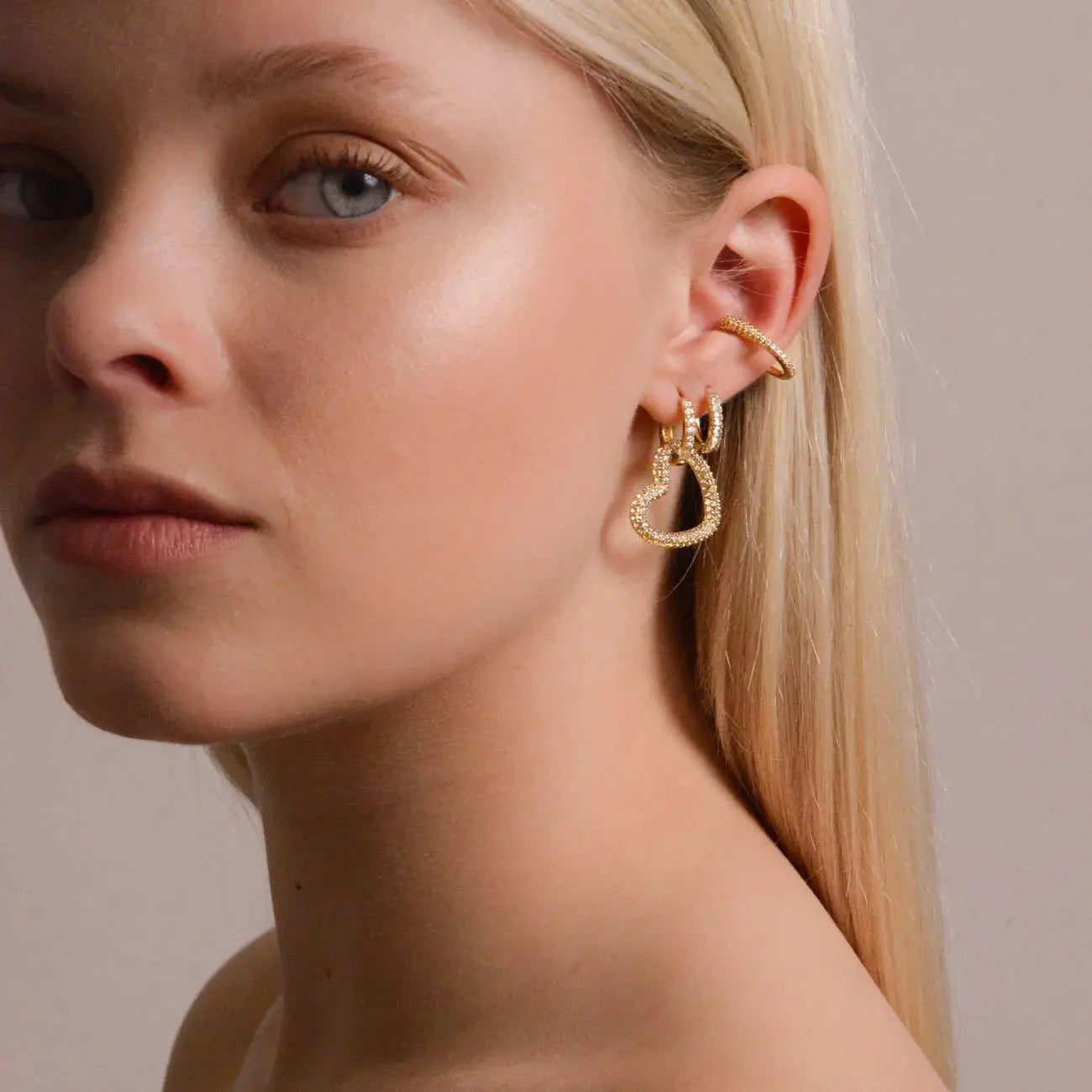 Ophelia Earrings - White/Gold Margot Bardot Online