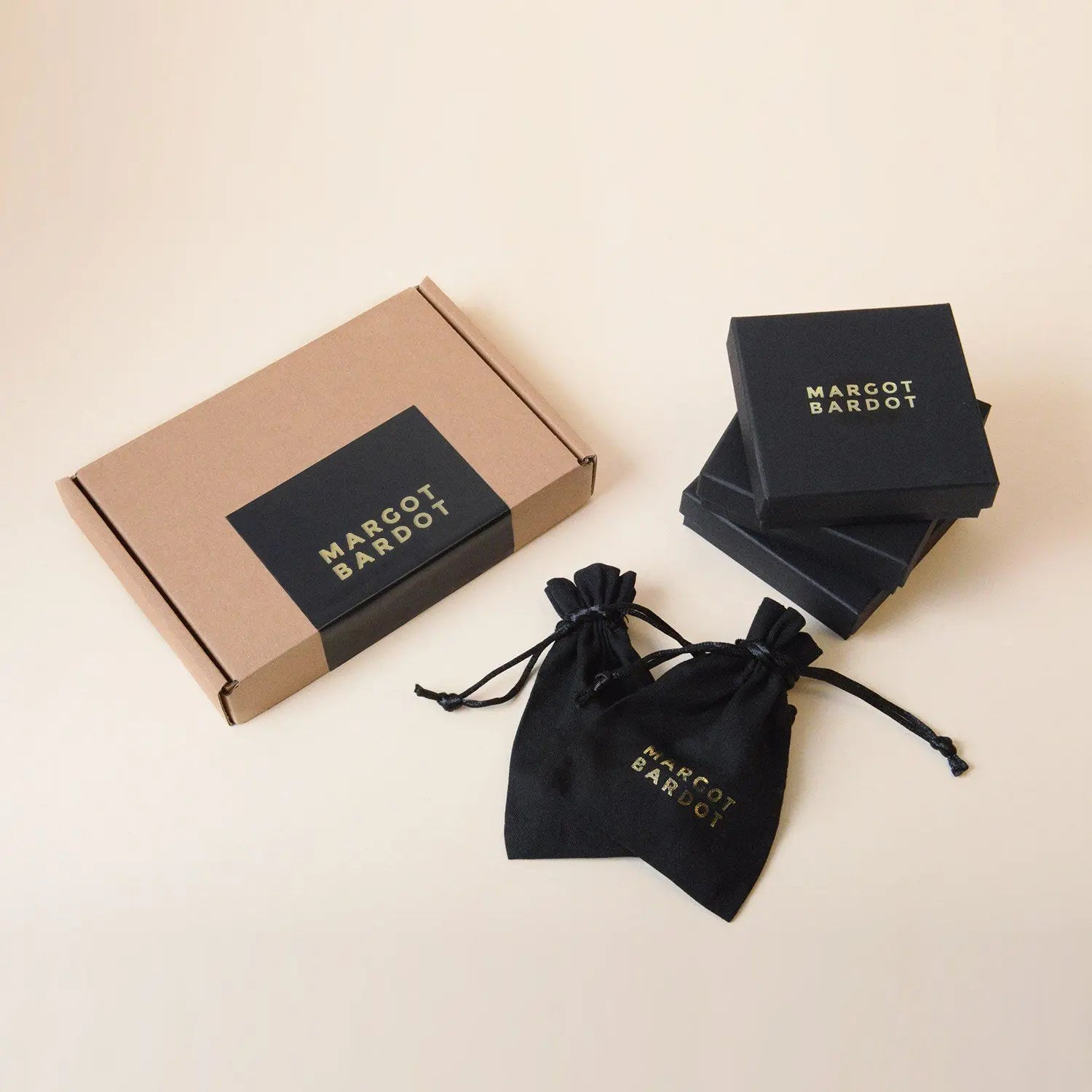 Personalized box and packaging of Party Love Earrings - Gold Margot Bardot Online